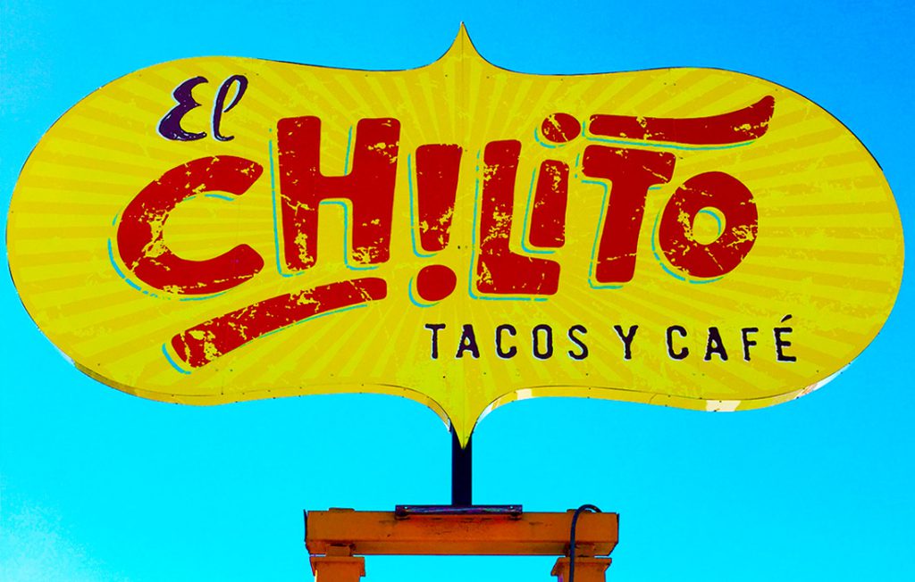 El Chilito Signage